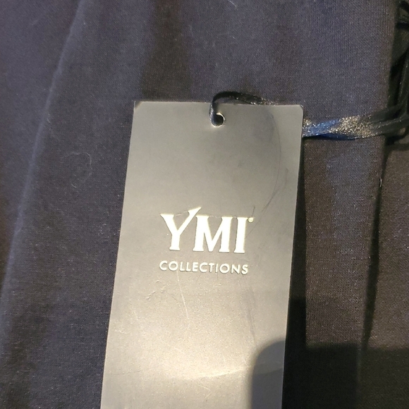 YMI Colorblock Sweatshirt - Picture 4 of 5